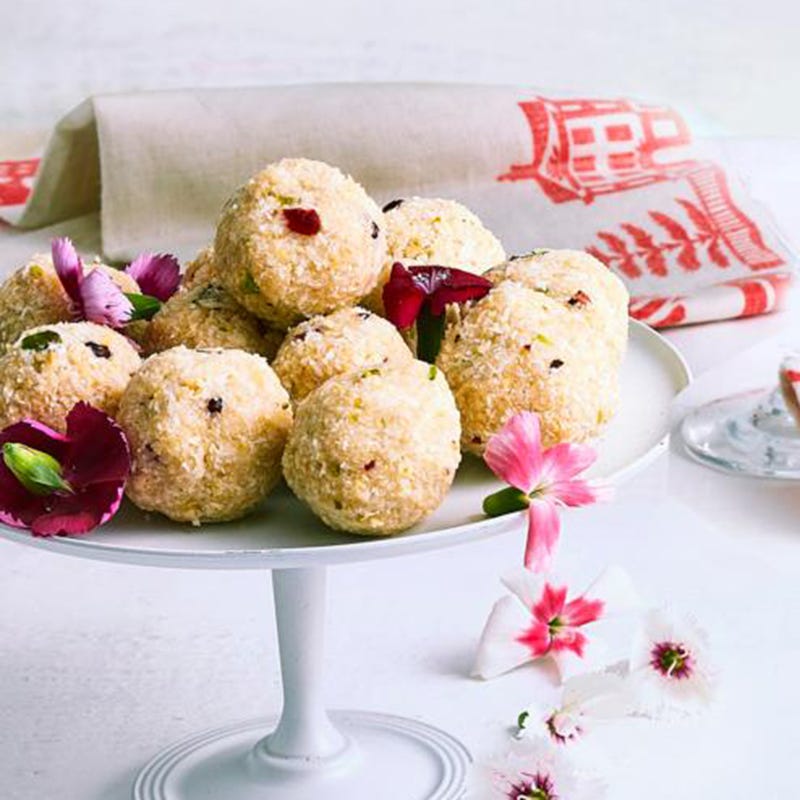 Photo of Christmas bliss balls by WW