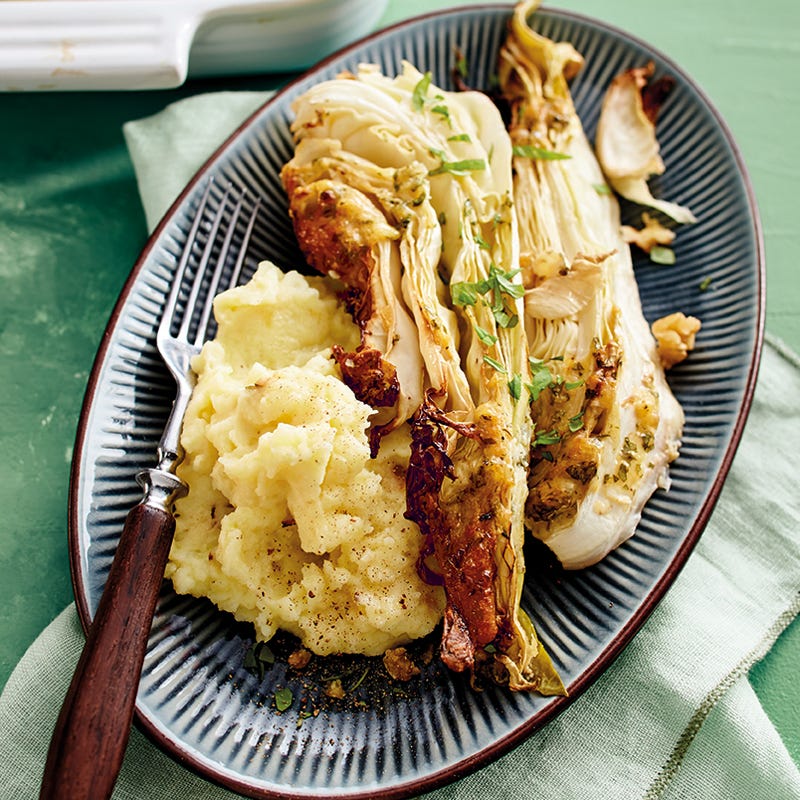 Ofenspitzkohl mit Kartoffelpüree