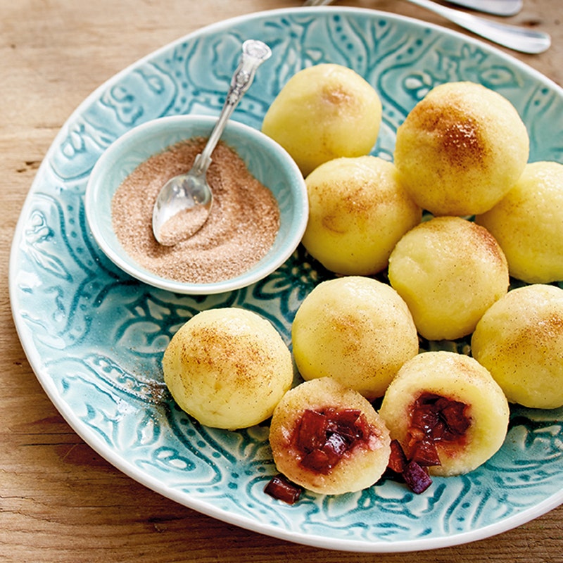 Zwetschgenknödel mit Zimttopping