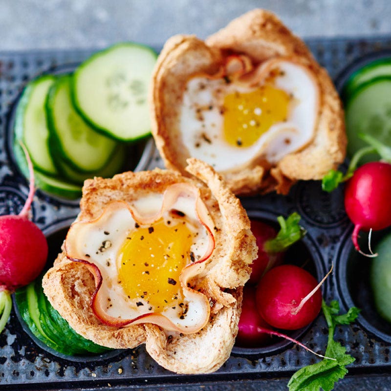 Eimuffins mit Geflügelschinken