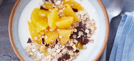 Orangenskyr mit Schokomüsli