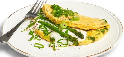 Salmon and asparagus omelette