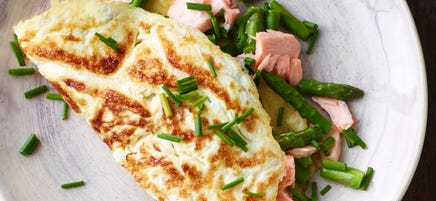 Salmon & asparagus omelette