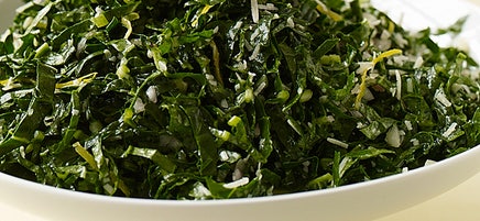 Chou frisé haché au citron et au parmesan