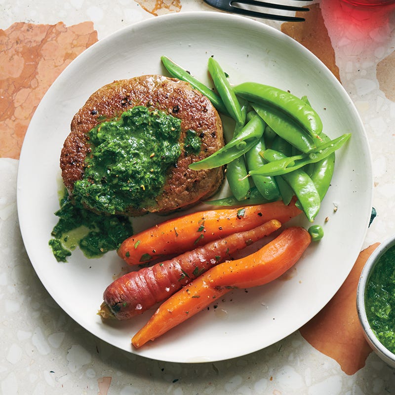 Filets mignons with fresh herb sauce