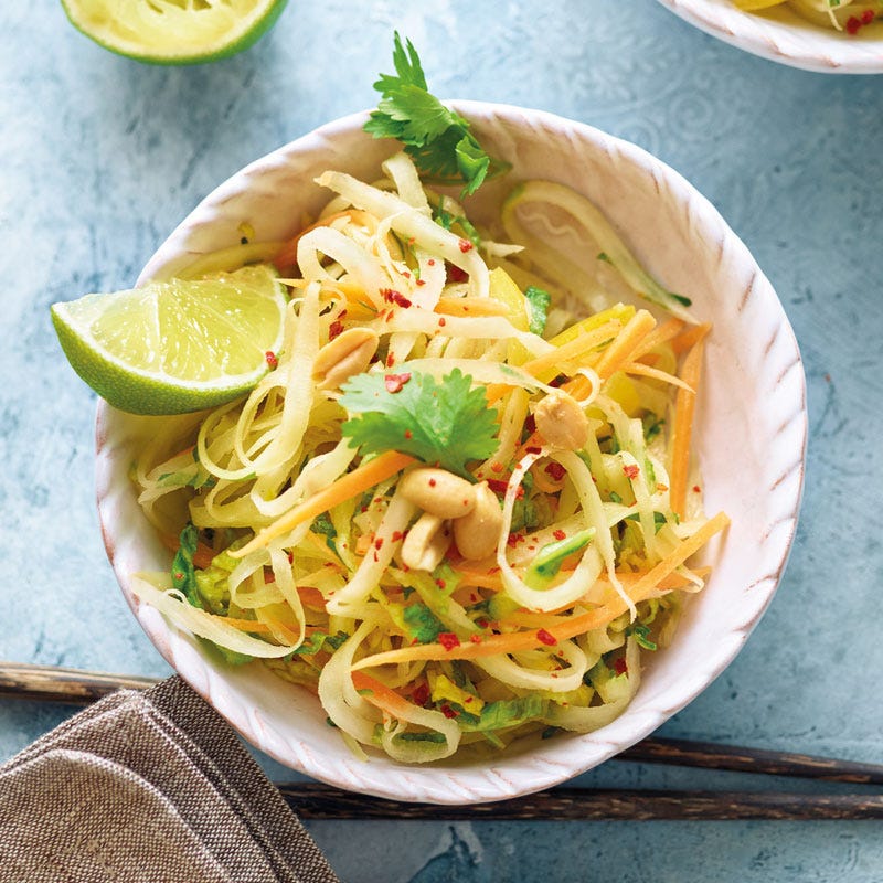 Papaya-Salat mit Erdnüssen