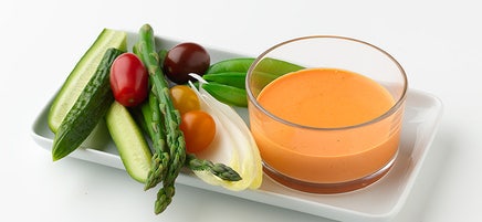 Red Pepper Dip with Vegetables