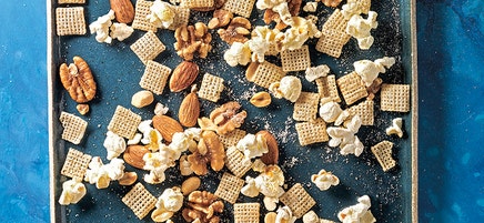 Buttery Mixed Nut Crunch