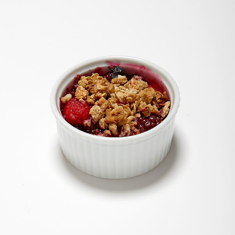 Quick berry crisp