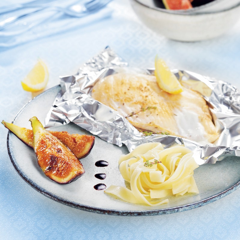 Filet de pintade aux figues et tagliatelles