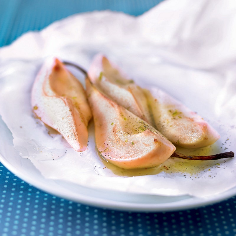 Poire en papillote, miel et vanille