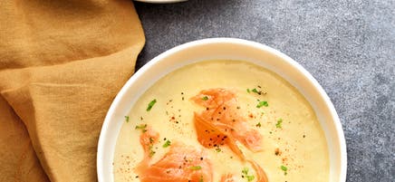 Velouté d'endive au saumon