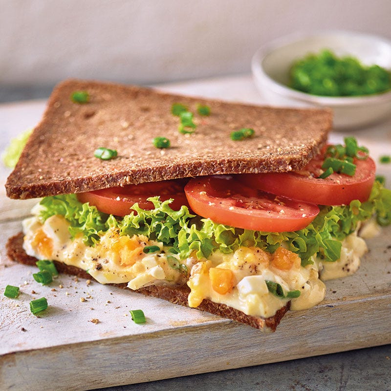 Roggenvollkornbrot mit Eiersalat