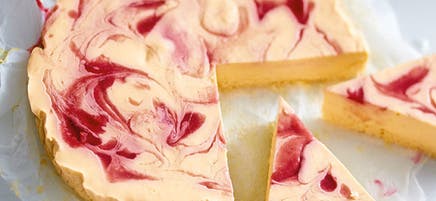 Mango-Swirl-Cake