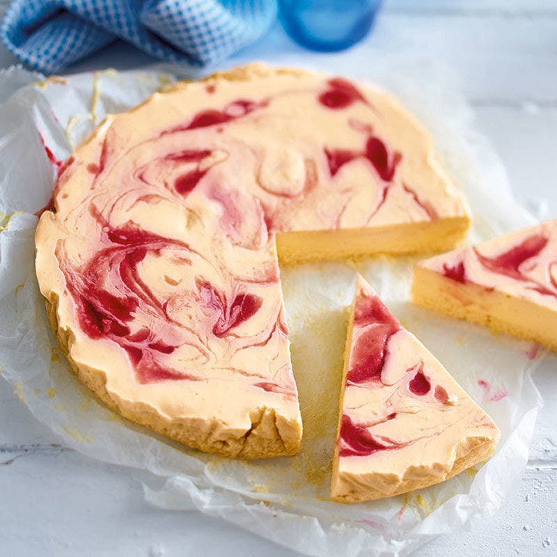 Mango-Swirl-Cake