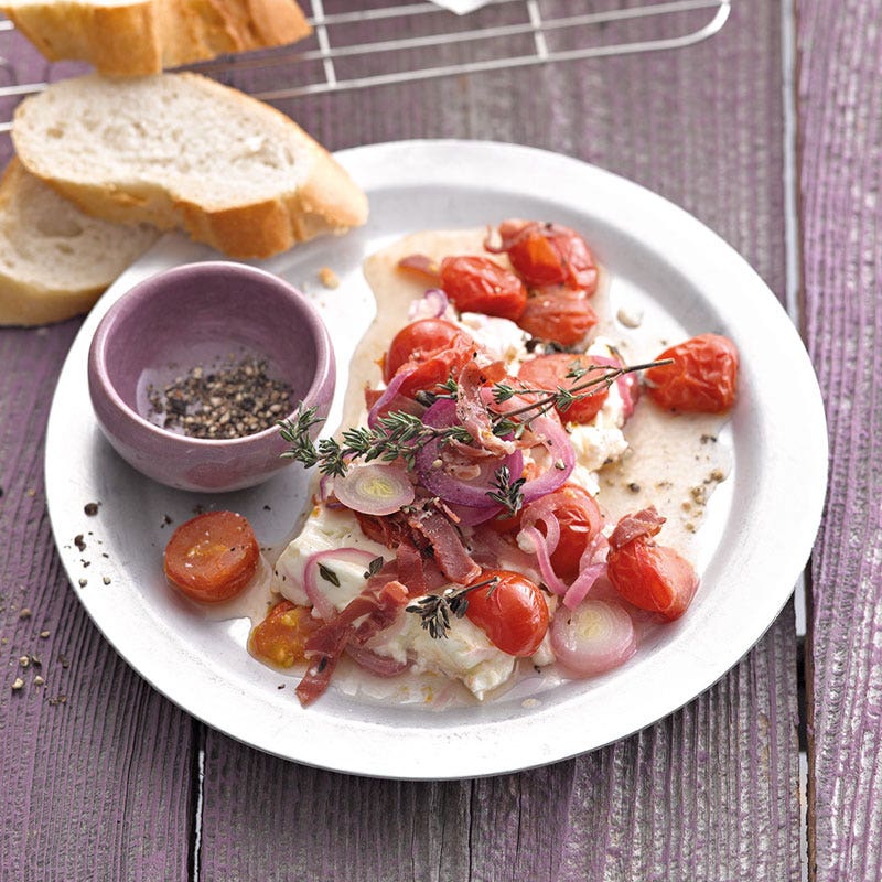 Tomaten-Feta-Päckchen mit Serranoschinken / Tomaten-Schafskäse-Päckchen mit Serranoschinken