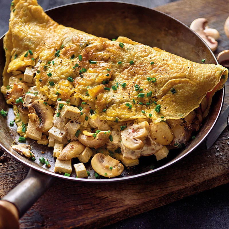 Gefülltes Omelette mit Pilzen und Tofu
