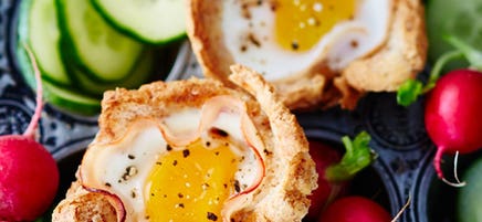 Nids de jambon de volaille et œufs