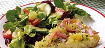 Omelette gourmande et sa salade