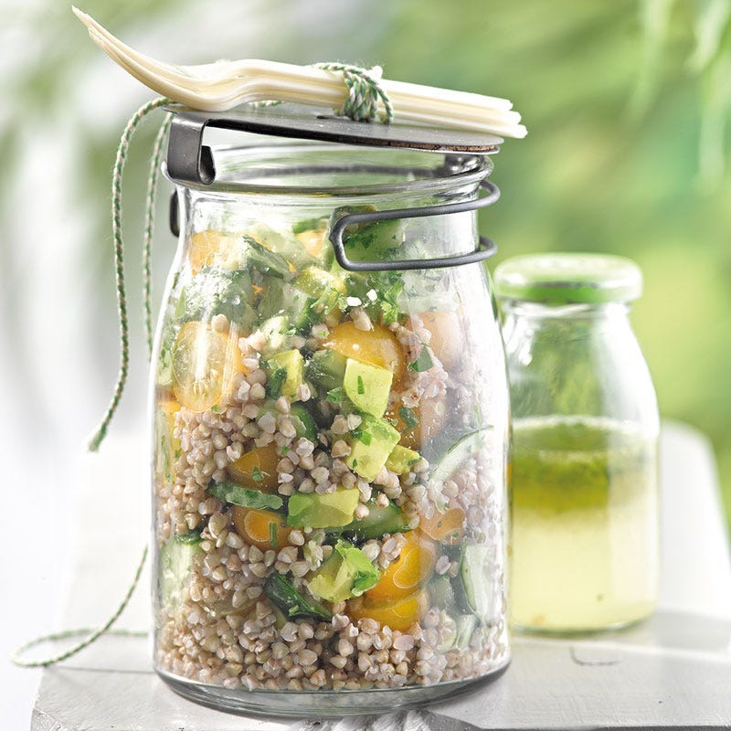 Zitroniger Buchweizensalat mit Avocado