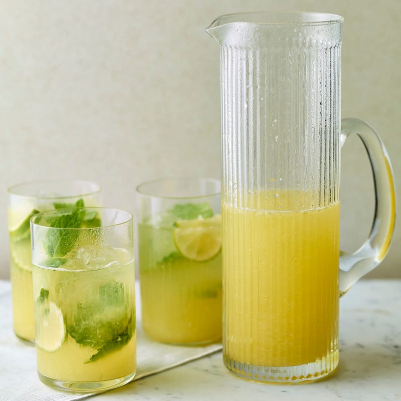 Photo of Pineapple, lime & coconut cooler by WW