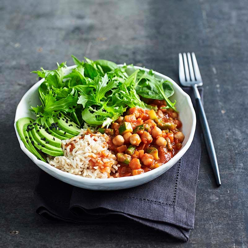 Spicy vegetarian chickpea and vegie bowl