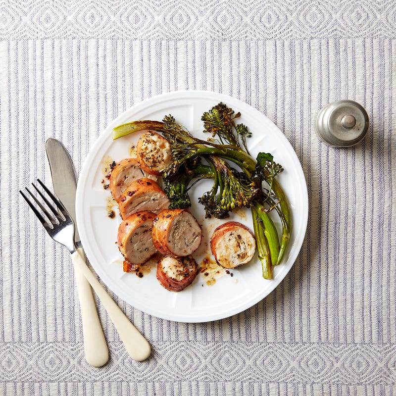 Photo de Poulet assaisonné façon porchetta avec broccolini rôti par WW