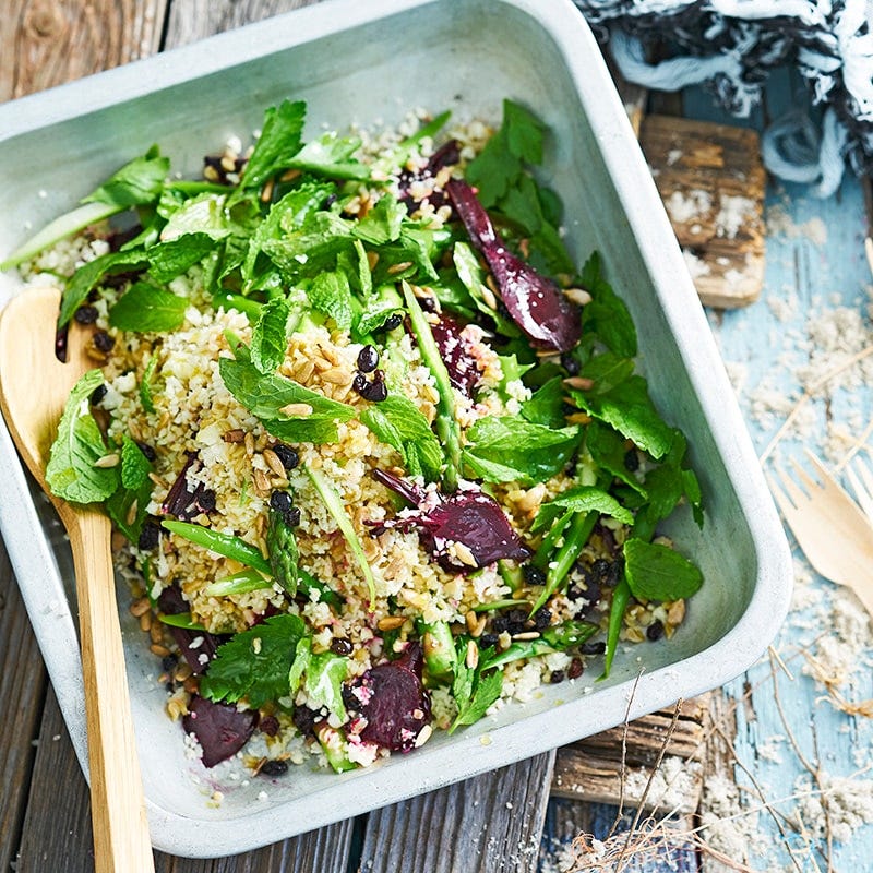 Grain salad with roasted beets, asparagus and seeds