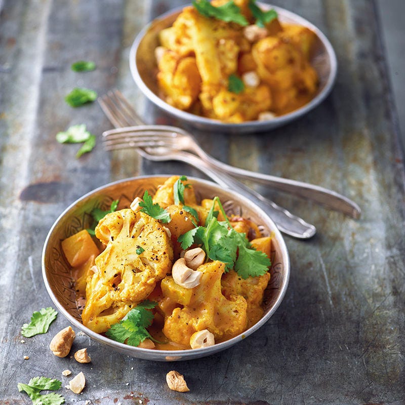 Foto van Indiase curry met aardappel en bloemkool door WW