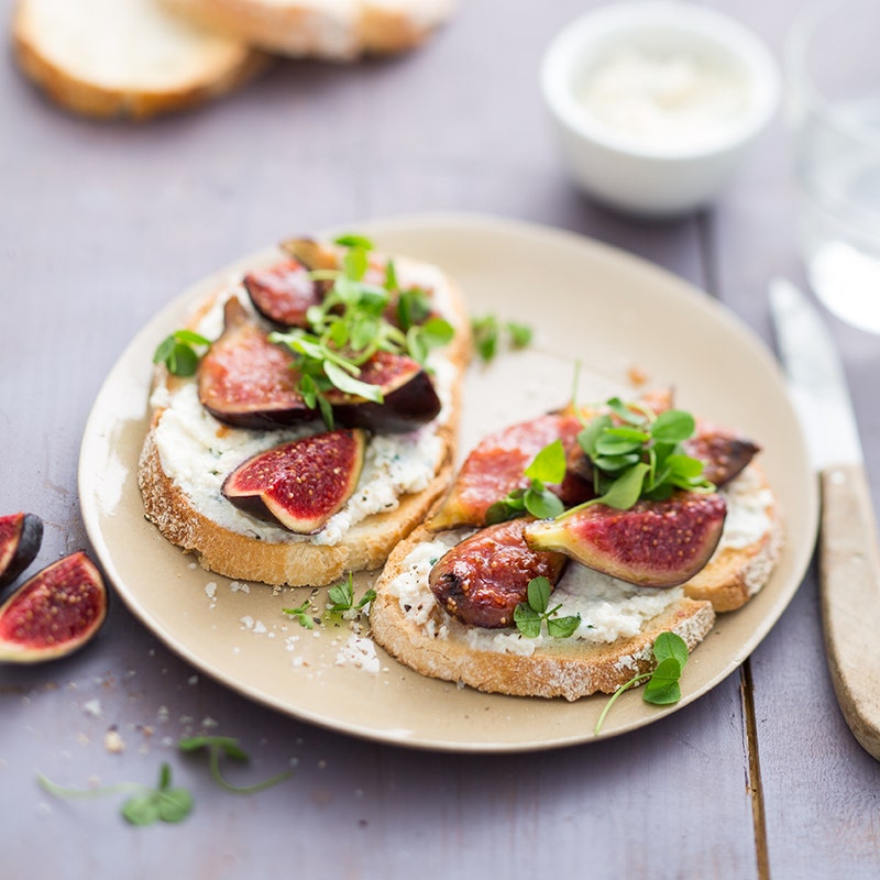 Tartines de chèvre aux figues