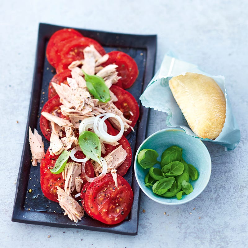 Tomaten met tonijn