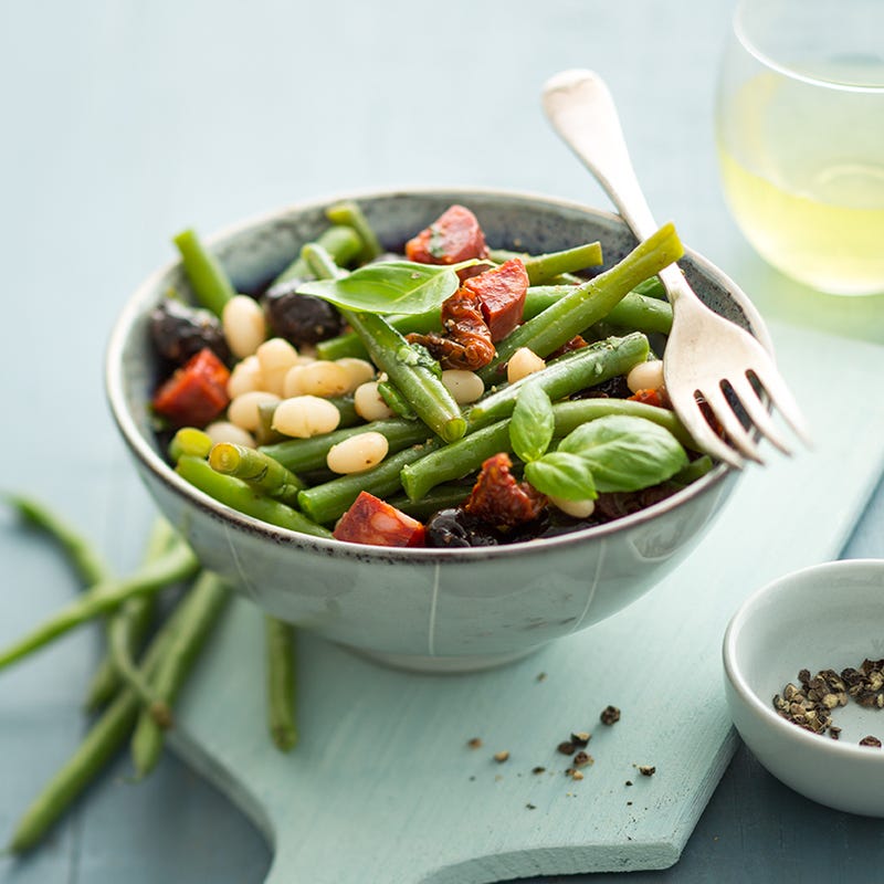 Salade haricots basilic et olives