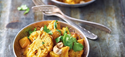 Curry indien, pommes de terre et chou-fleur