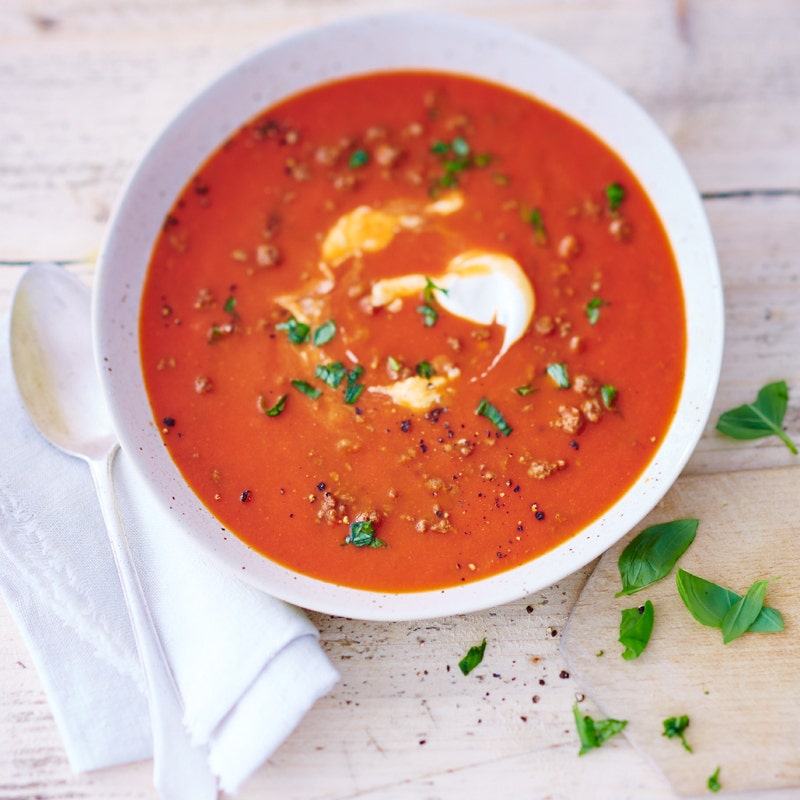 Tomatensuppe mit Hackfleisch
