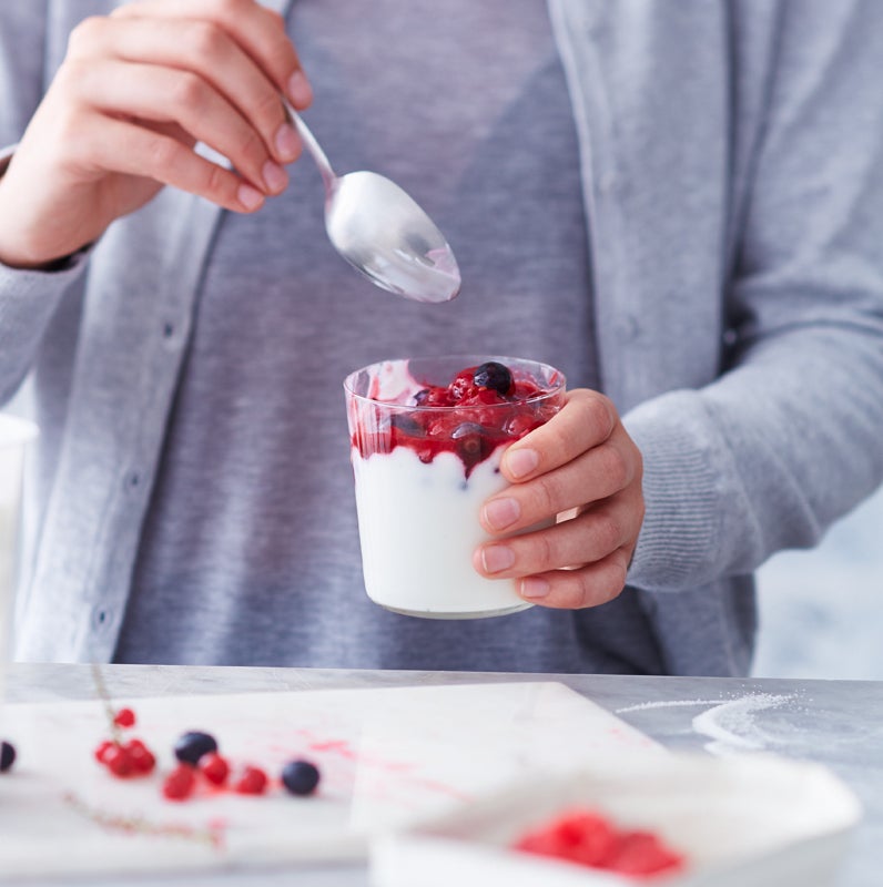 Gestürzter Pflaumenkuchen | Gesunde Rezepte | WW Schweiz Gestürzter Pflaumenkuchen | Gesunde Rezepte | WW Schweiz