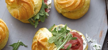 Petits choux salés