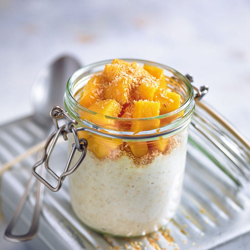 Exotische Office-Oats mit Mango und Kokosnuss
