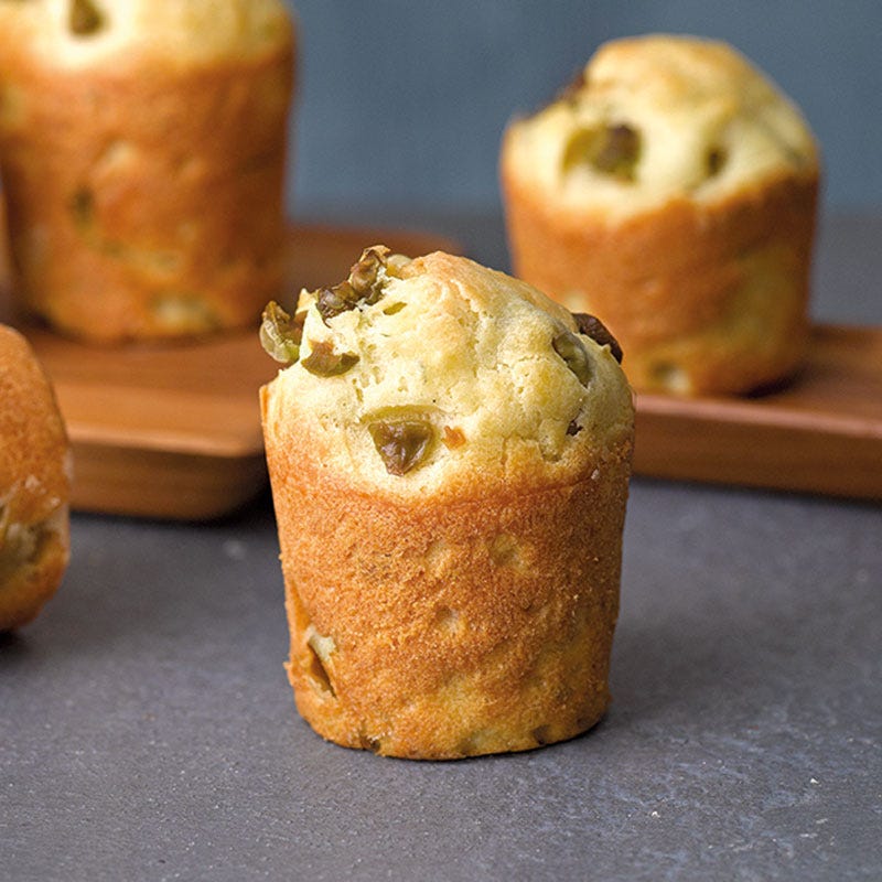 Würzige Popovers mit Oliven