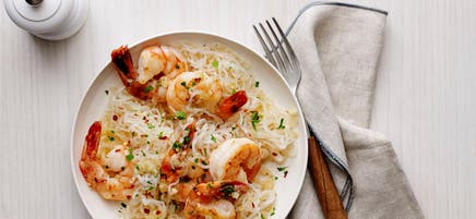 Skinny Pasta Shrimp Scampi over Spaghetti