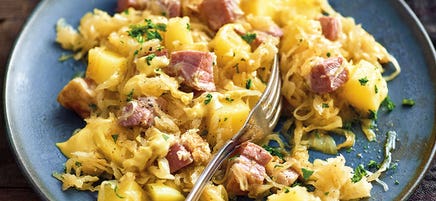 Kasseler-Kartoffel-Pfanne mit Sauerkraut