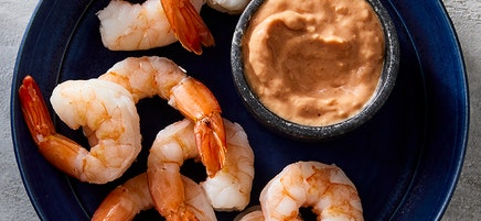 Shrimp cocktail with spicy dipping sauce