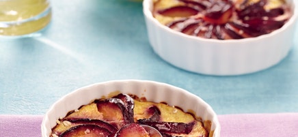 Clafoutis aux quetsches et aux flocons d'avoine