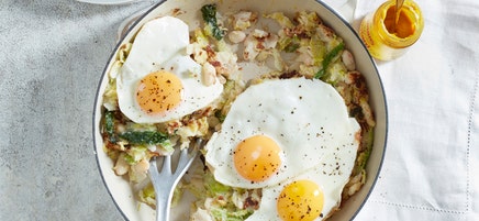 Bubble & squeak with egg
