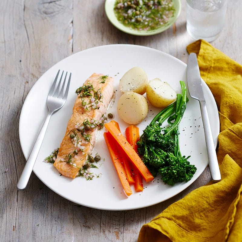 Grilled salmon with caper and dill dressing