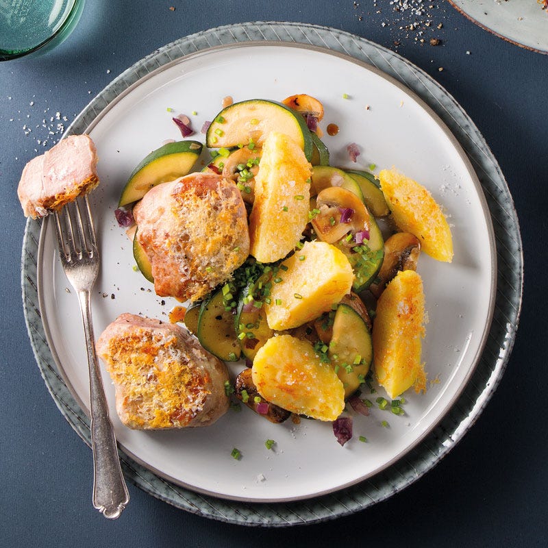 Gratinierte Schweinemedaillons und Kartoffeln