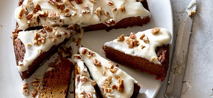Slow cooker carrot cake