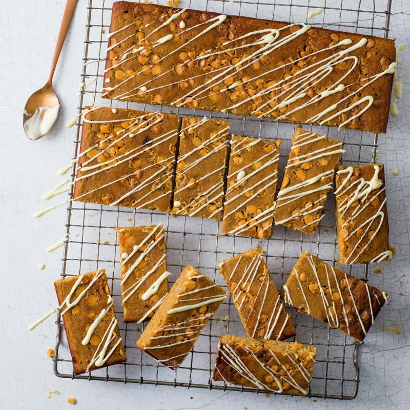 Photo of White chocolate blondies by WW
