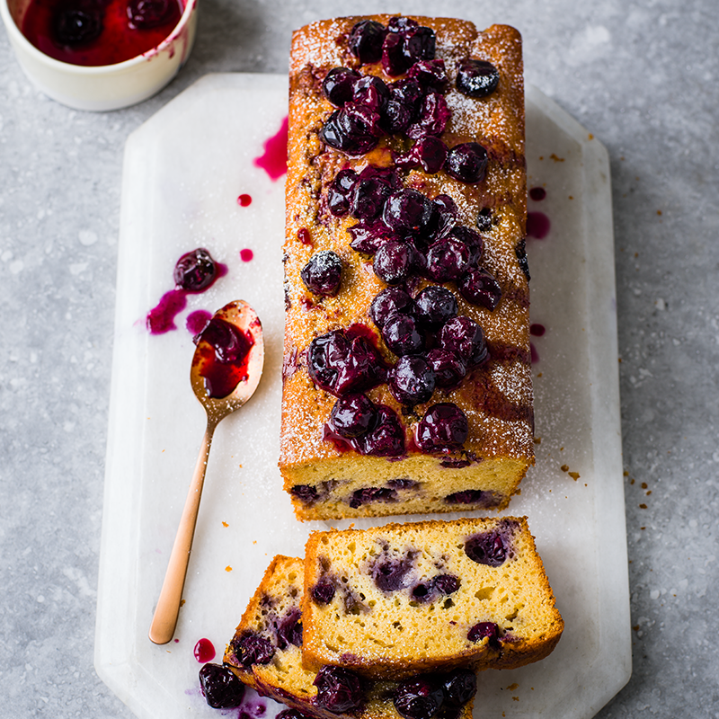 Photo of Blueberry yogurt cake by WW