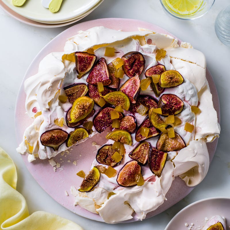 Photo of Fig & ginger pavlova by WW