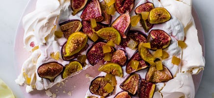 Fig & ginger pavlova